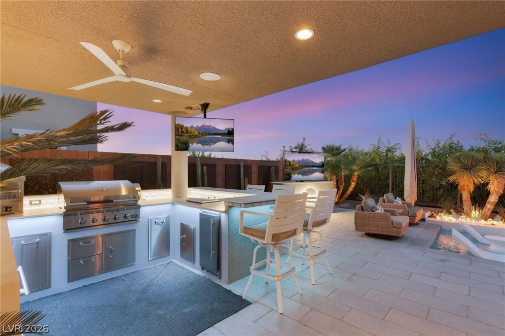 6100 Stone Rise, Las Vegas, NV 89135