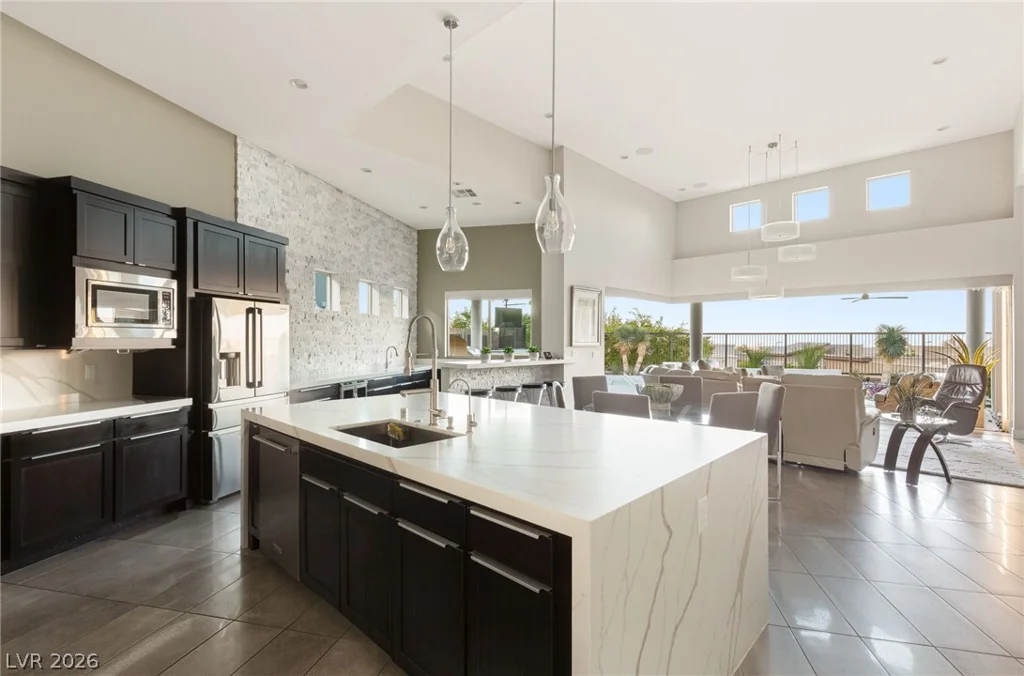 6100 Stone Rise, Las Vegas, NV 89135