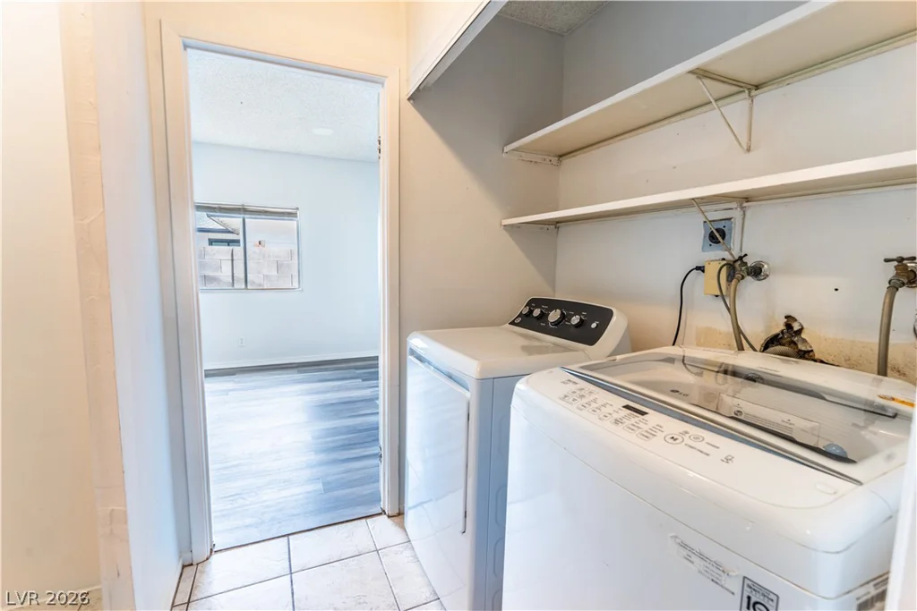 4647 Bennett, Las Vegas, NV 89121