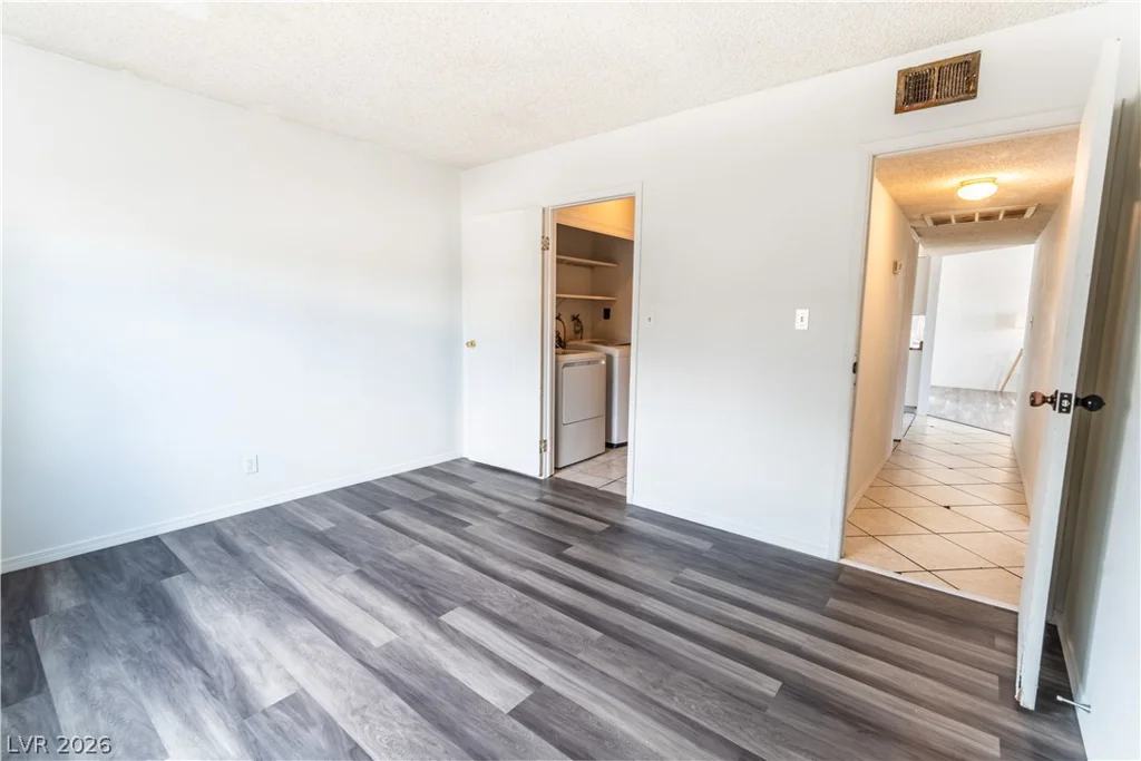 4647 Bennett, Las Vegas, NV 89121