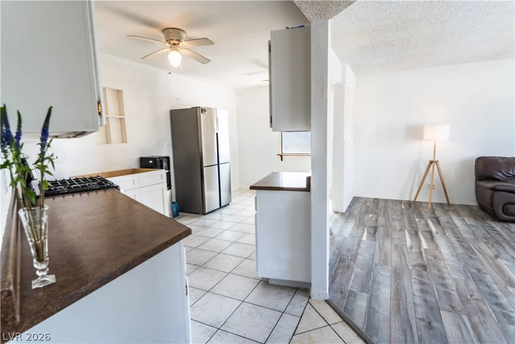 4647 Bennett, Las Vegas, NV 89121