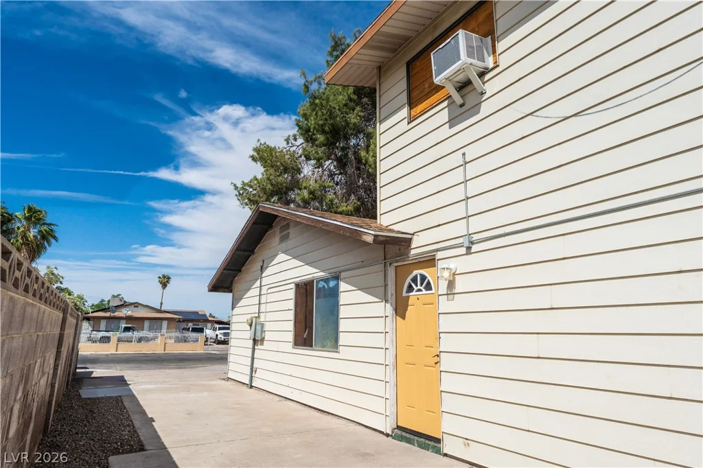 4647 Bennett, Las Vegas, NV 89121
