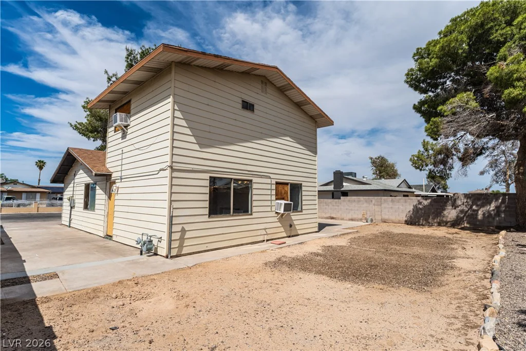 4647 Bennett, Las Vegas, NV 89121