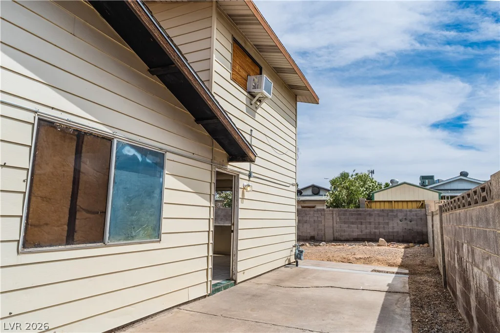 4647 Bennett, Las Vegas, NV 89121