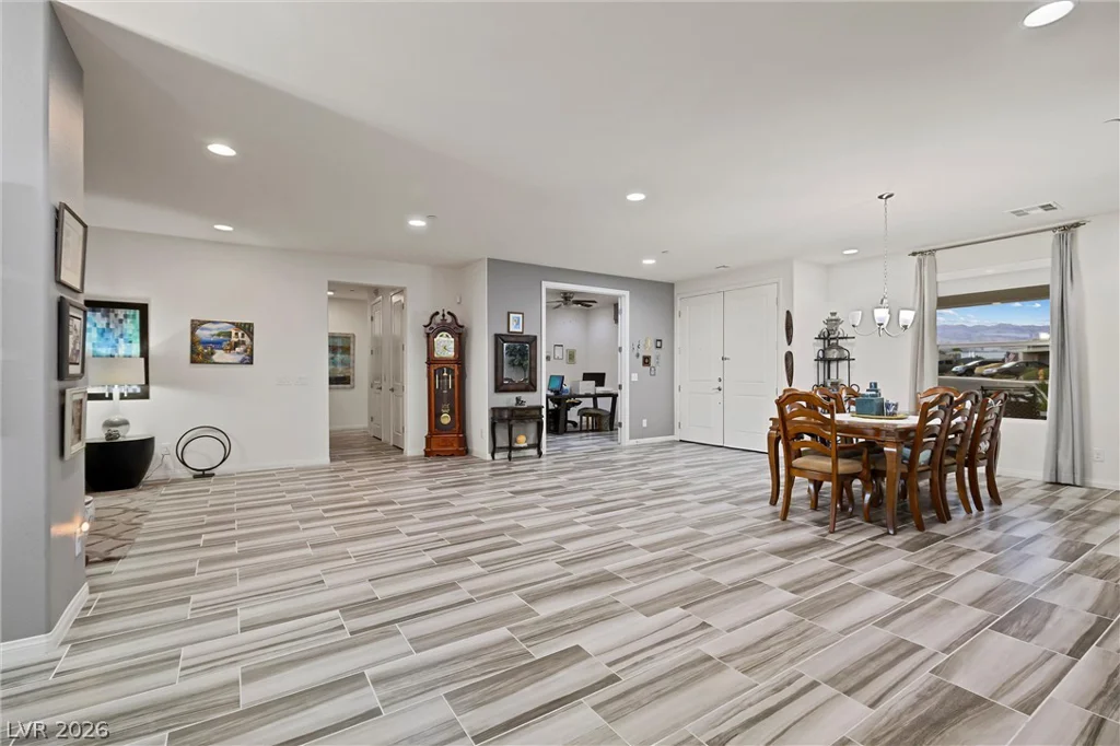 4420 Bonita Vista, Las Vegas, NV 89129