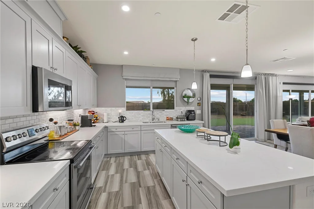 4420 Bonita Vista, Las Vegas, NV 89129