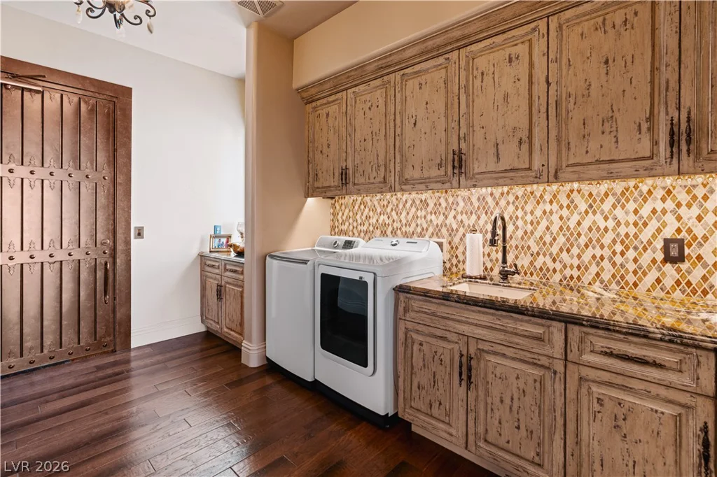 1123 Christian, Henderson, NV 89002
