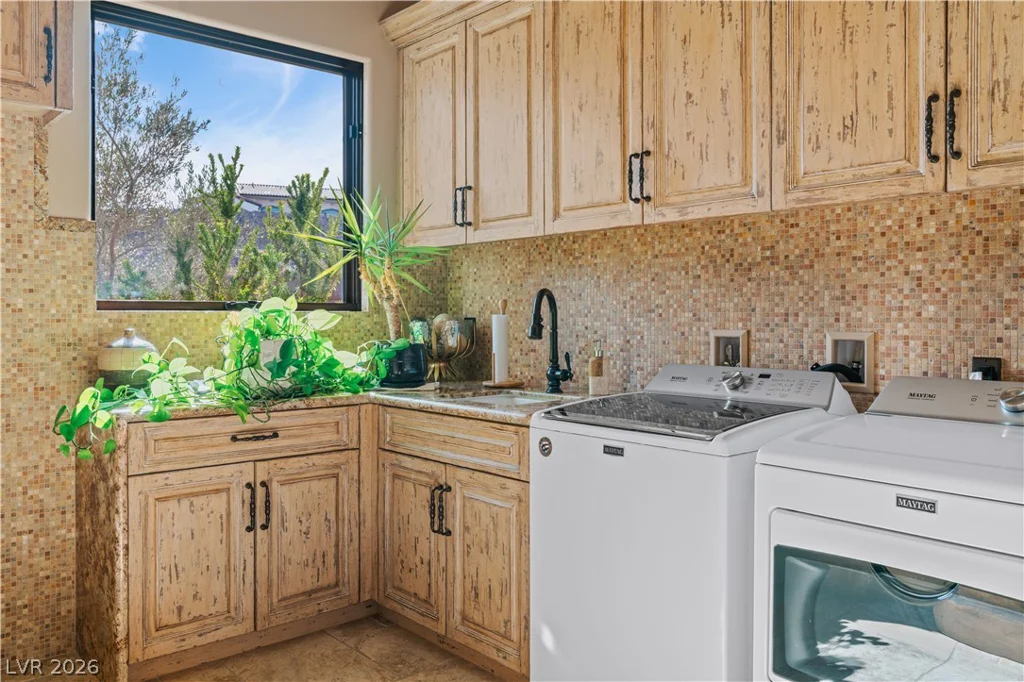 1123 Christian, Henderson, NV 89002