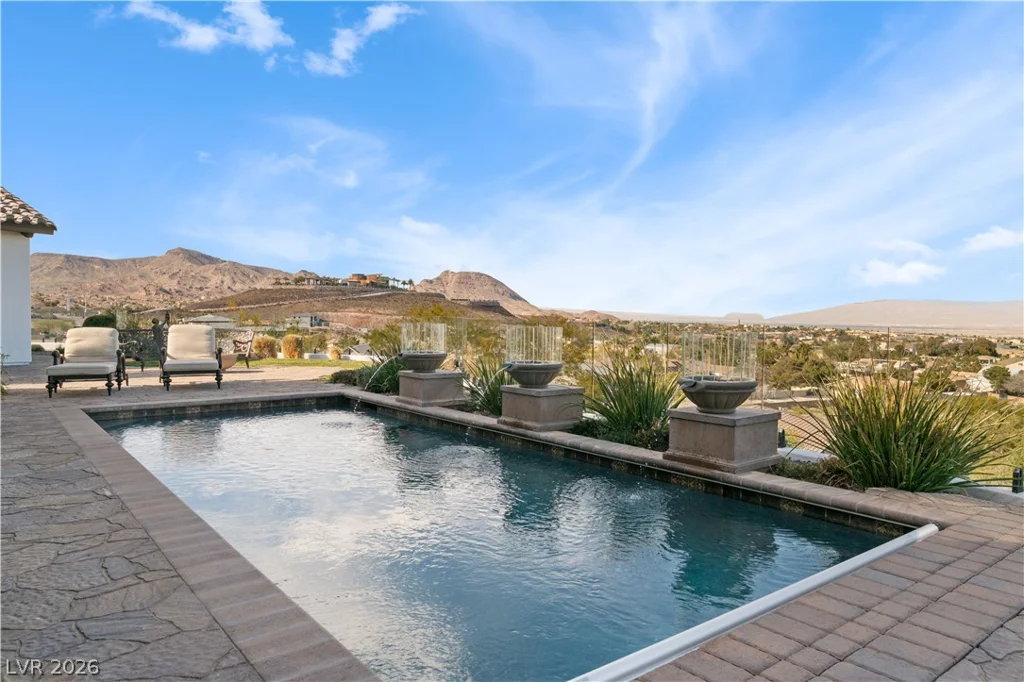 1123 Christian, Henderson, NV 89002