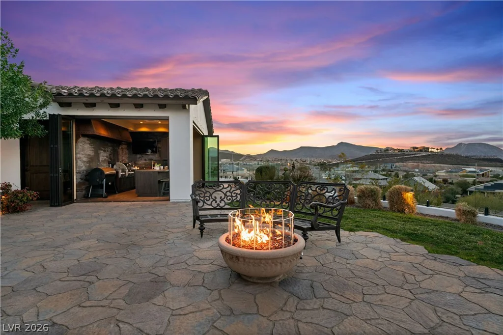 1123 Christian, Henderson, NV 89002