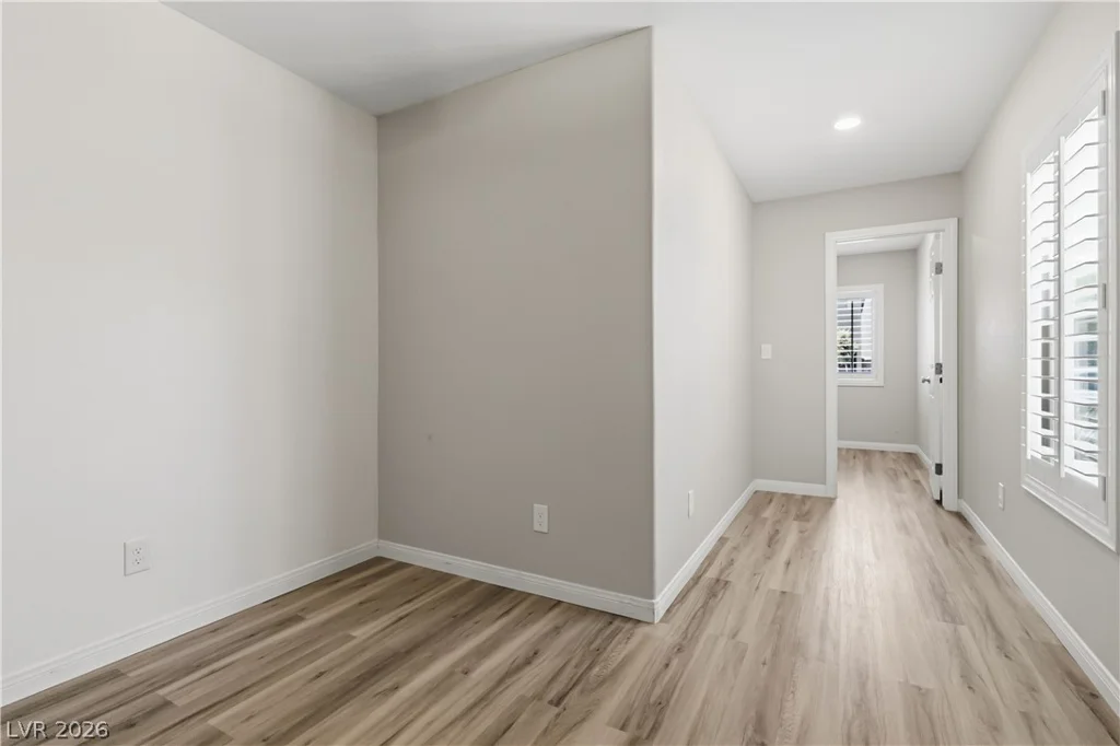 1402 Great Hollow, North Las Vegas, NV 89086