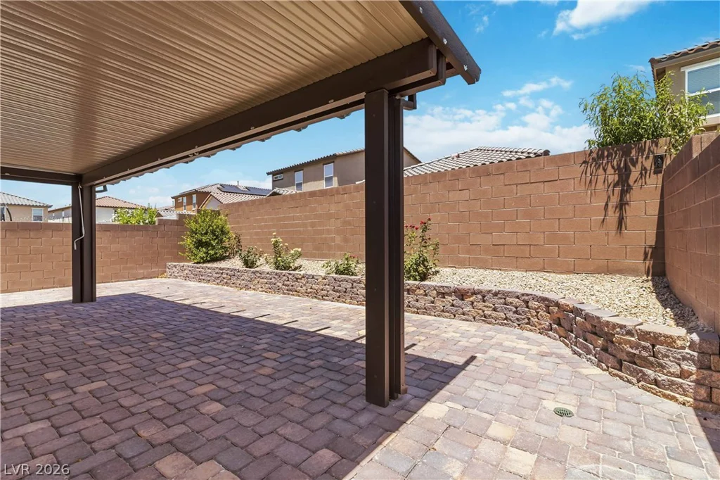 1402 Great Hollow, North Las Vegas, NV 89086