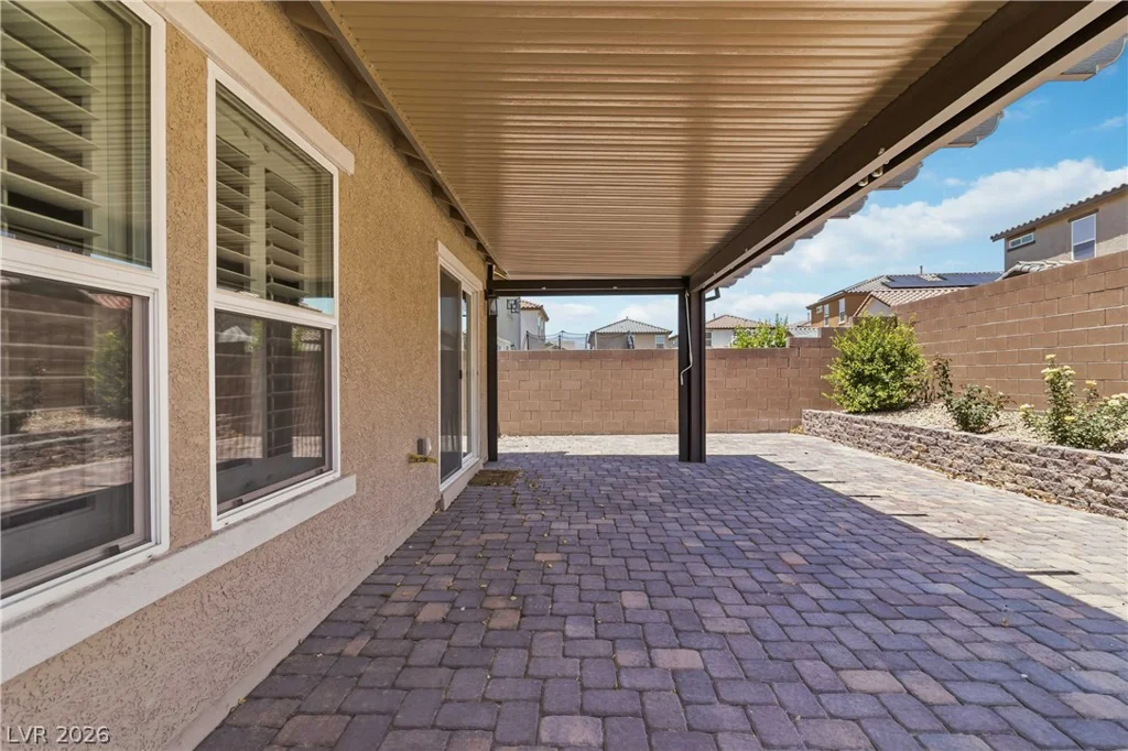1402 Great Hollow, North Las Vegas, NV 89086