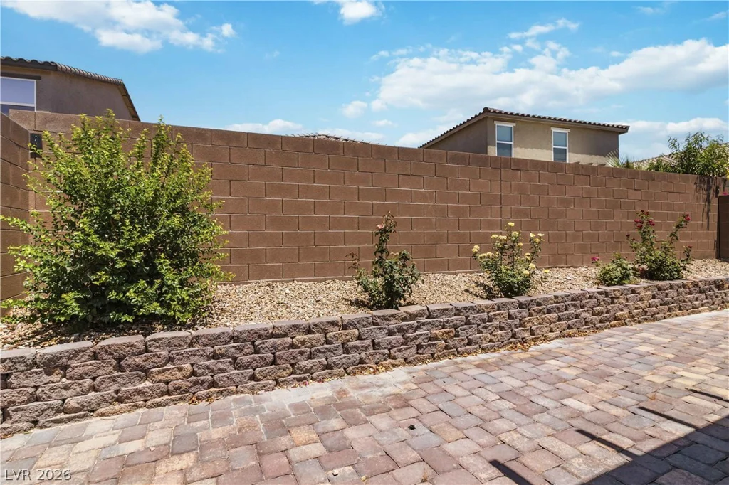 1402 Great Hollow, North Las Vegas, NV 89086