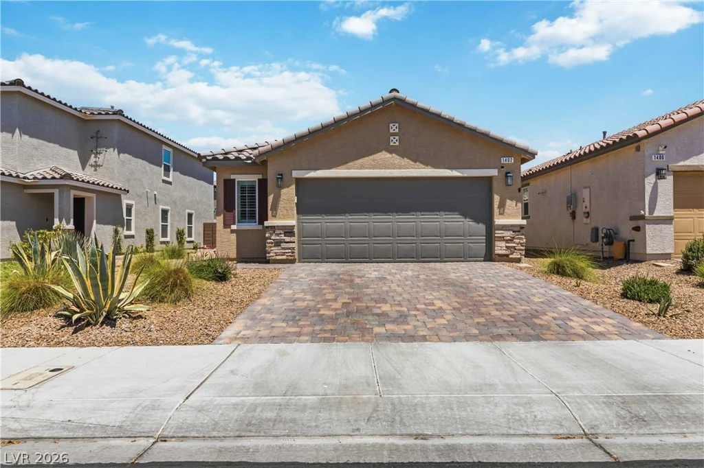 1402 Great Hollow, North Las Vegas, NV 89086