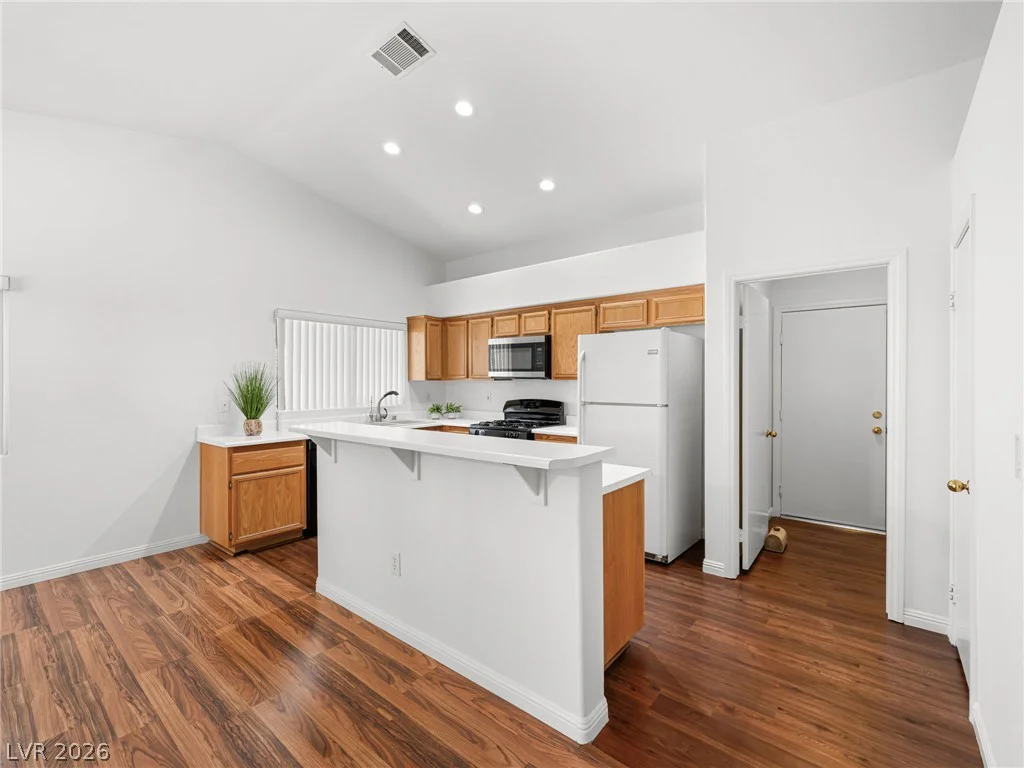 35 Honey Locust, North Las Vegas, NV 89031
