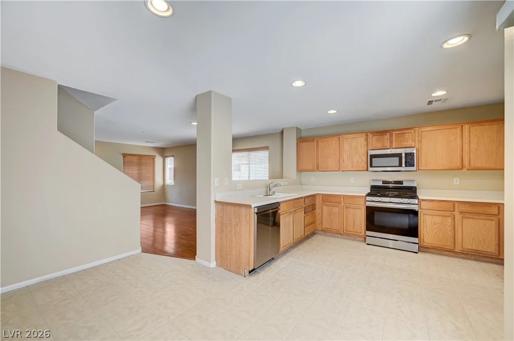 10294 Keystone Pastures, Las Vegas, NV 89183
