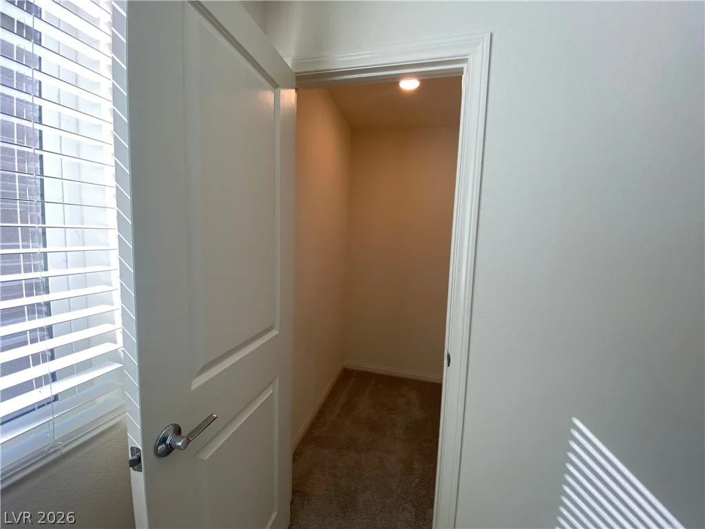 6882 Magenta Moon, North Las Vegas, NV 89086
