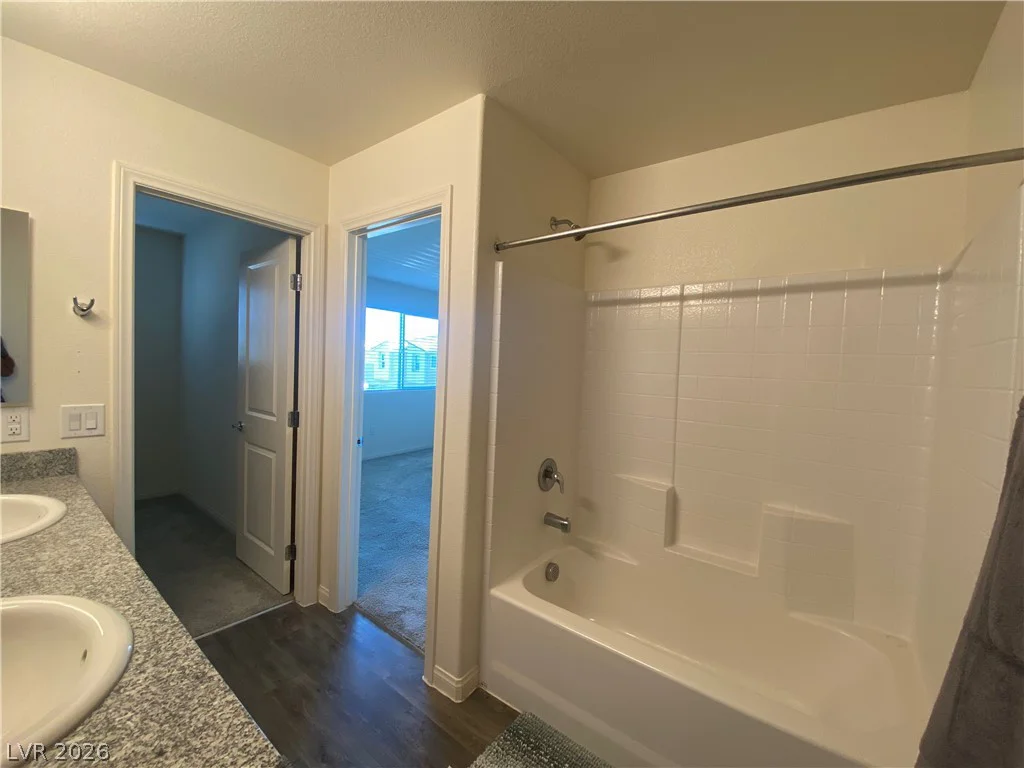 6882 Magenta Moon, North Las Vegas, NV 89086