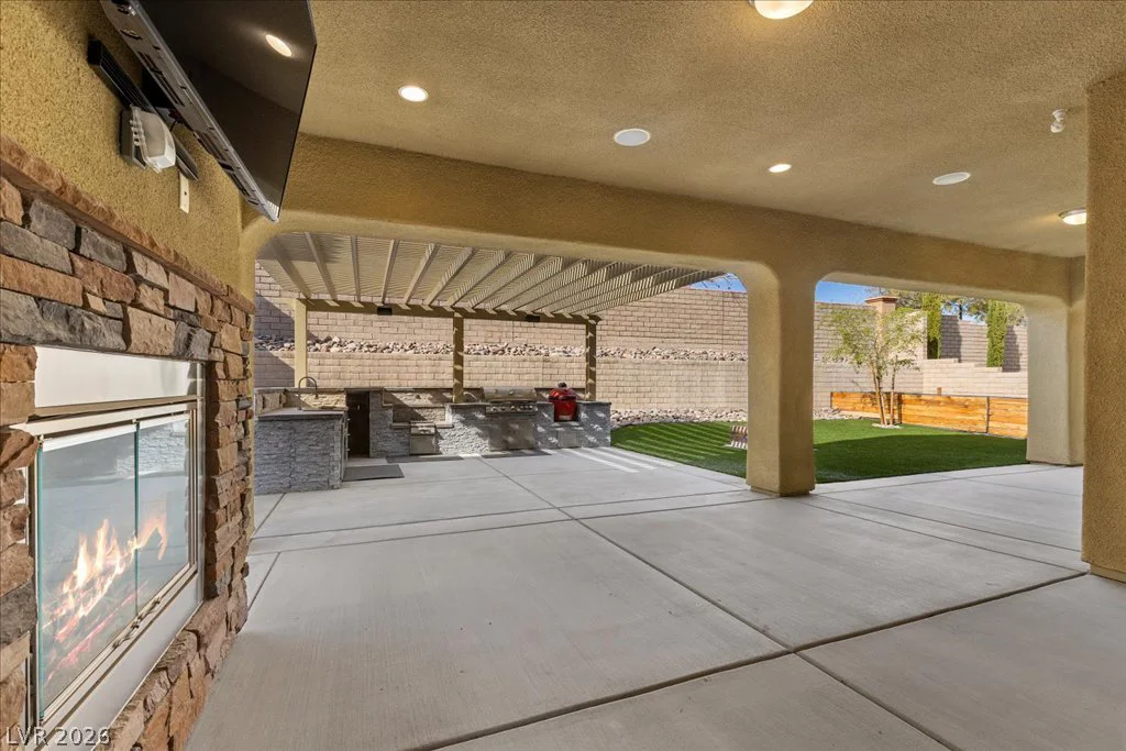 205 Elder View, Las Vegas, NV 89138