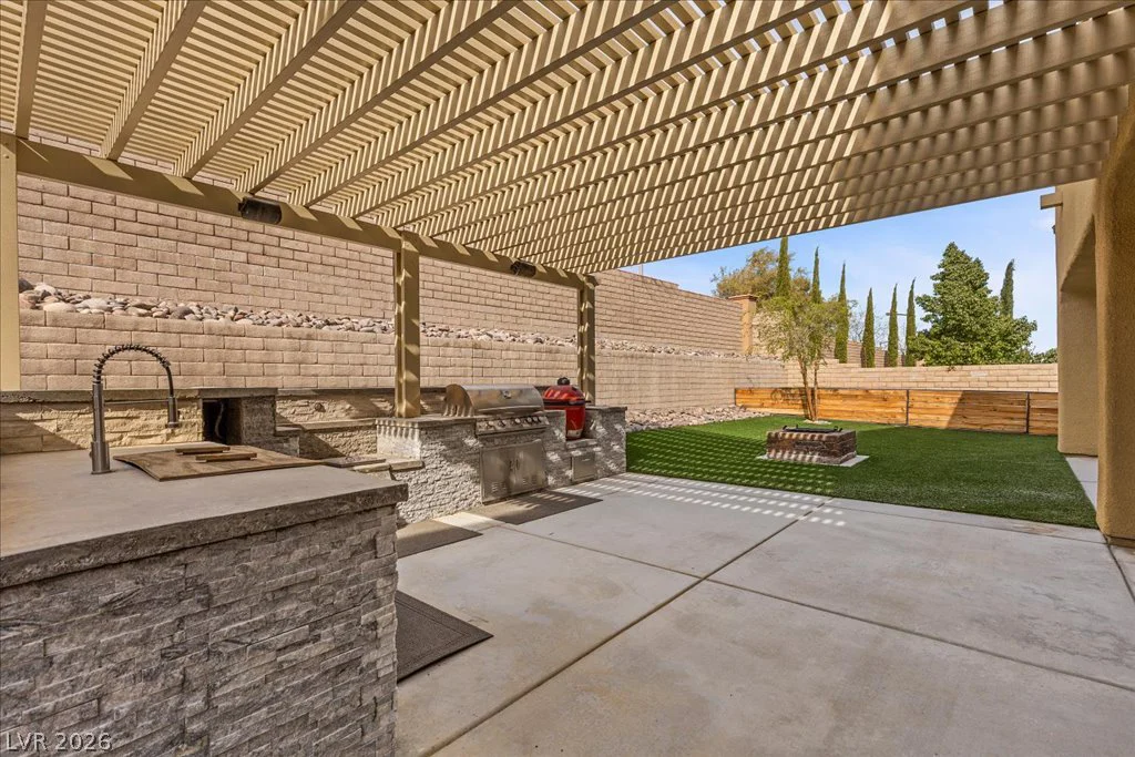 205 Elder View, Las Vegas, NV 89138