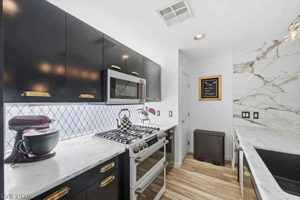219 Tower, Las Vegas, NV 89101
