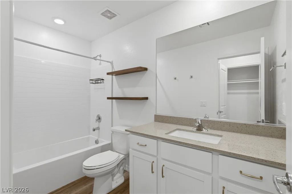 6808 Warthog, Las Vegas, NV 89156