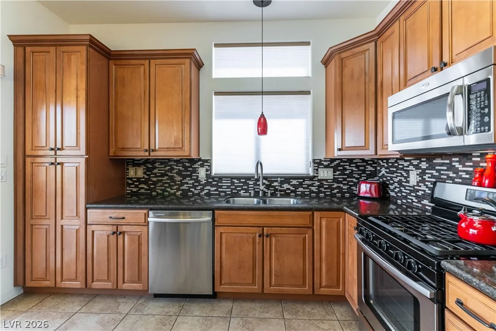 10540 Findlay, Las Vegas, NV 89134