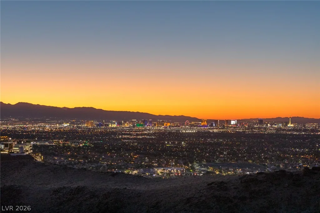673 Dragon Point, Henderson, NV 89012