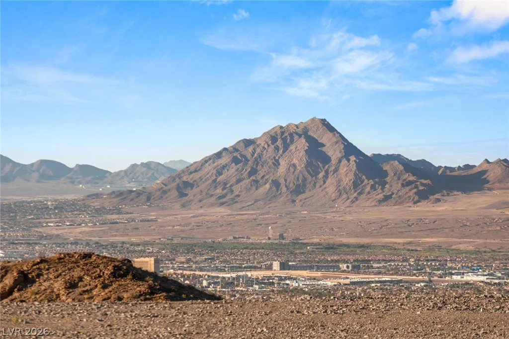 673 Dragon Point, Henderson, NV 89012