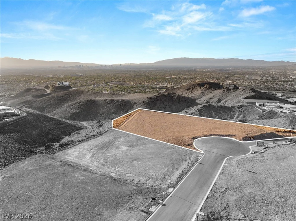673 Dragon Point, Henderson, NV 89012