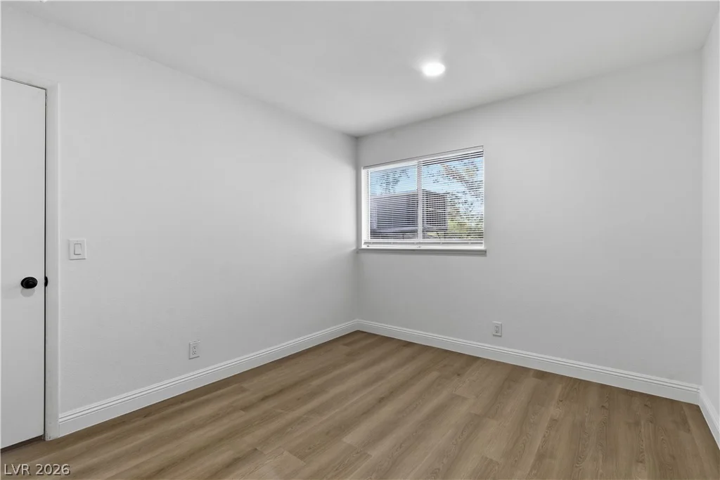 2341 Wooster, Las Vegas, NV 89108