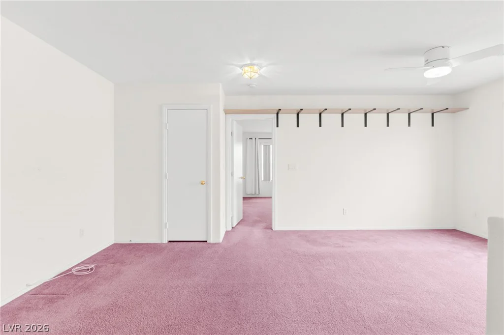 4505 Gracemont, Las Vegas, NV 89139
