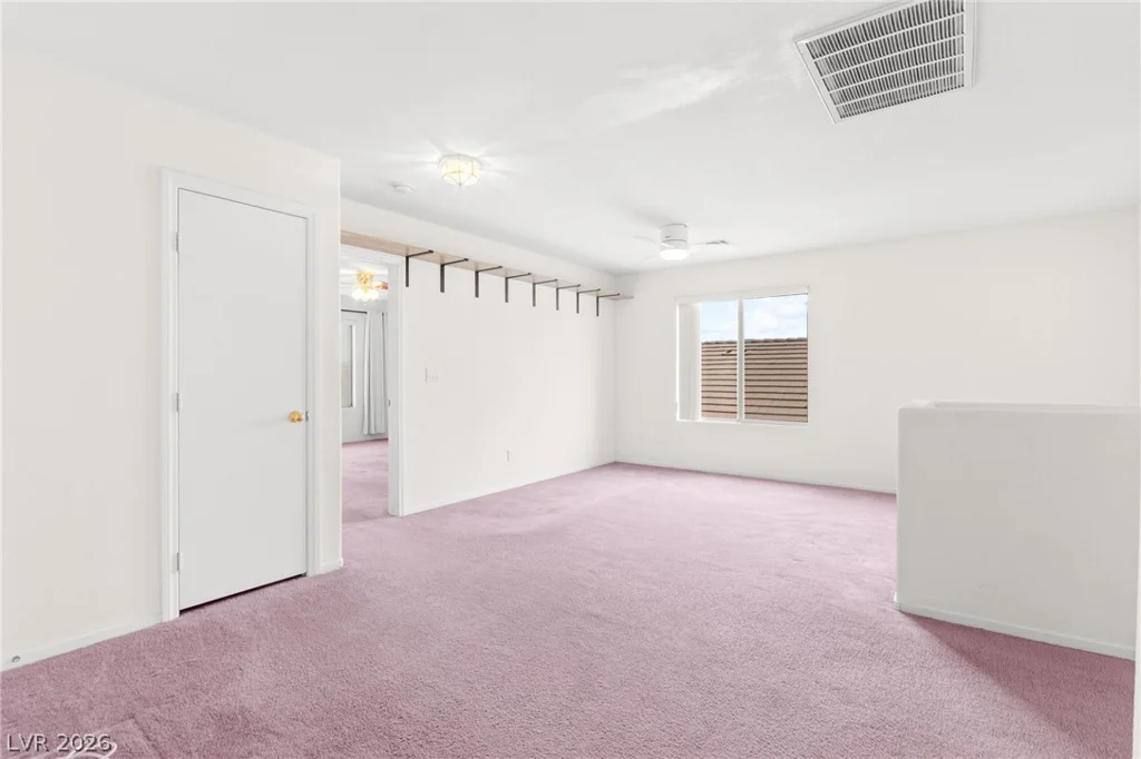 4505 Gracemont, Las Vegas, NV 89139