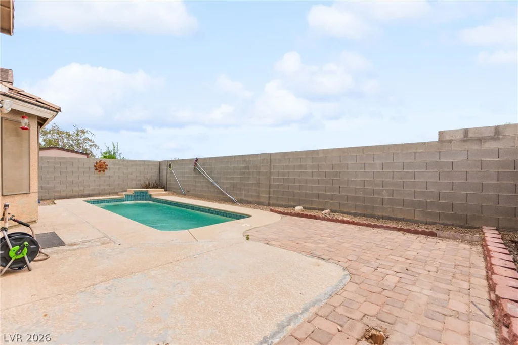 4505 Gracemont, Las Vegas, NV 89139