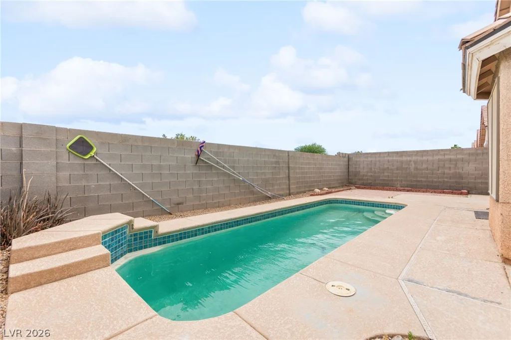 4505 Gracemont, Las Vegas, NV 89139