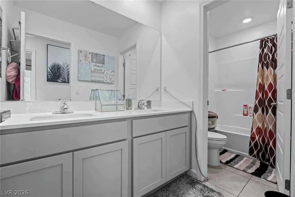 4915 Chidlaw, Las Vegas, NV 89115