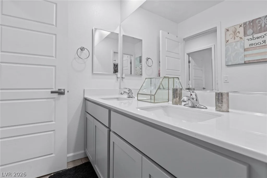 4915 Chidlaw, Las Vegas, NV 89115