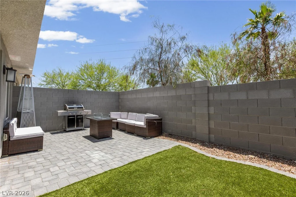 4915 Chidlaw, Las Vegas, NV 89115