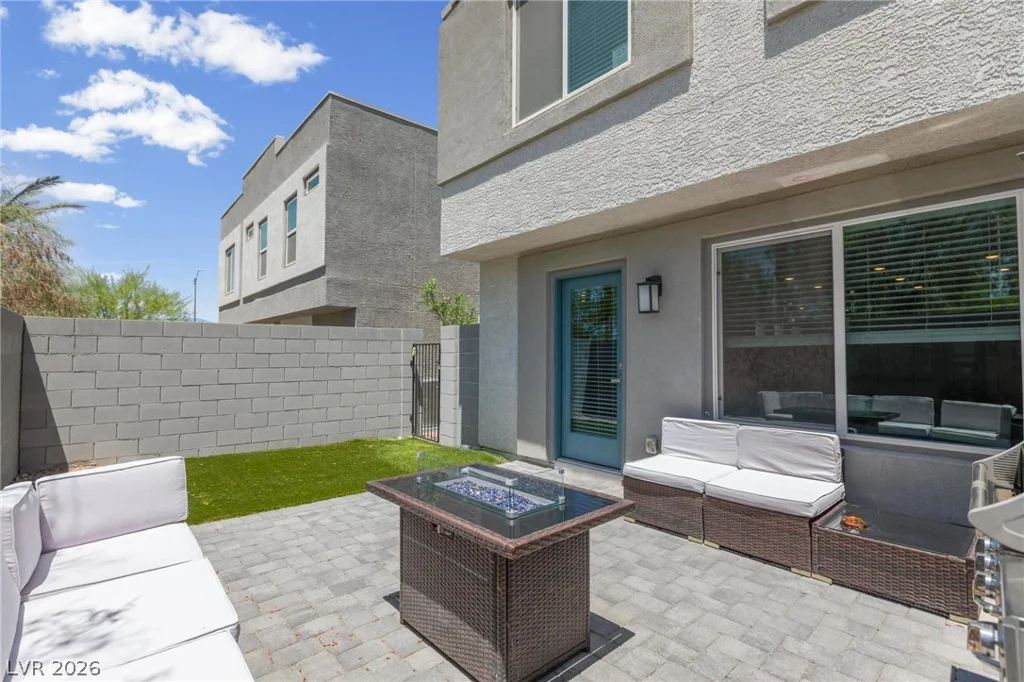 4915 Chidlaw, Las Vegas, NV 89115