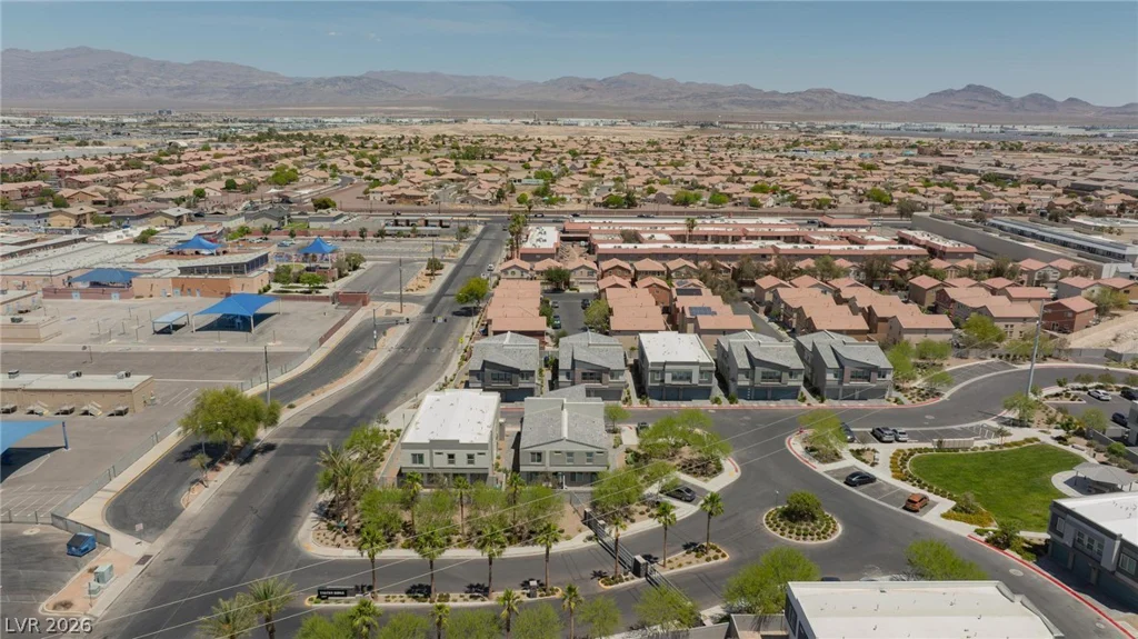 4915 Chidlaw, Las Vegas, NV 89115