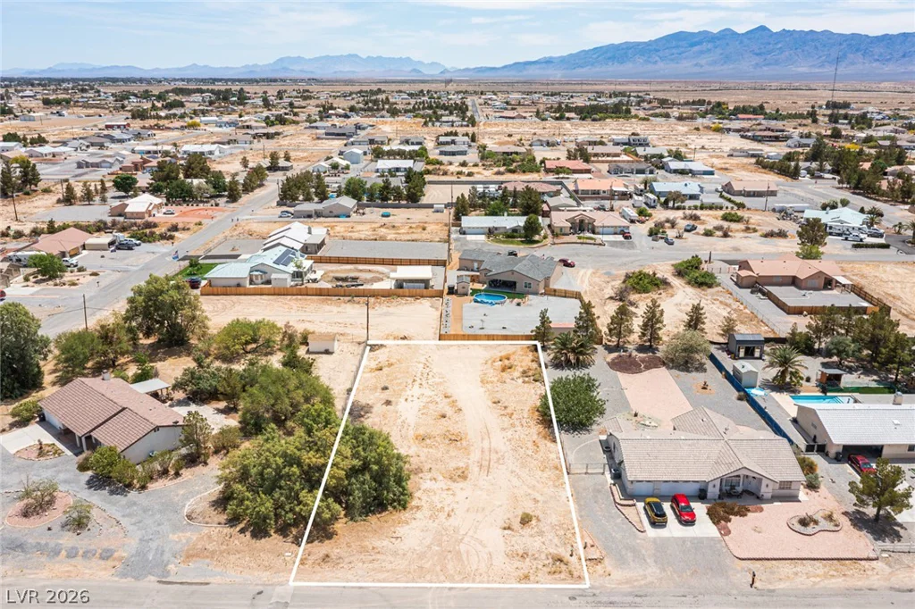 261 Hickory, Pahrump, NV 89048