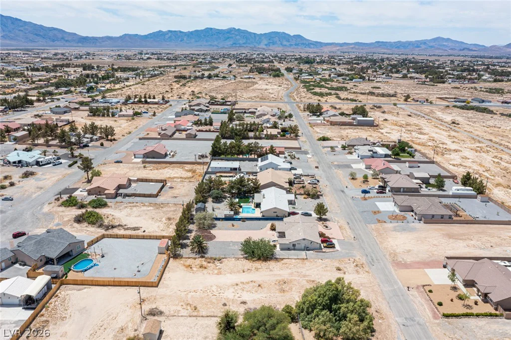 261 Hickory, Pahrump, NV 89048