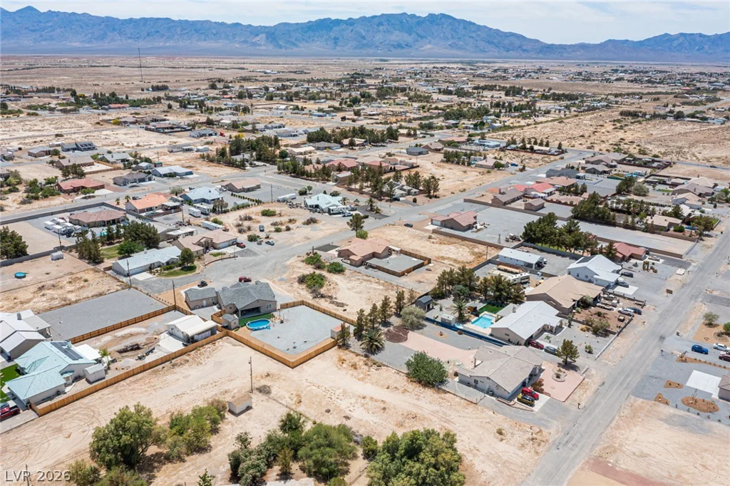 261 Hickory, Pahrump, NV 89048