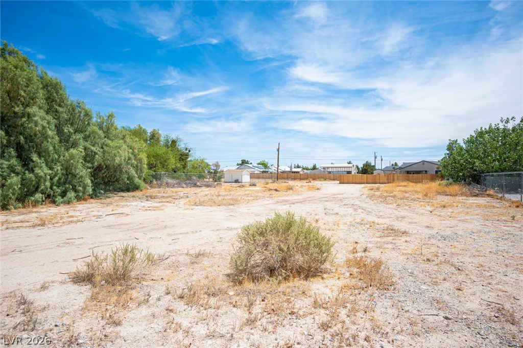 261 Hickory, Pahrump, NV 89048