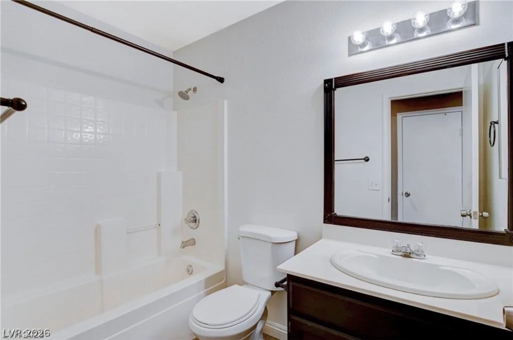 2514 Inlet Spring, North Las Vegas, NV 89031