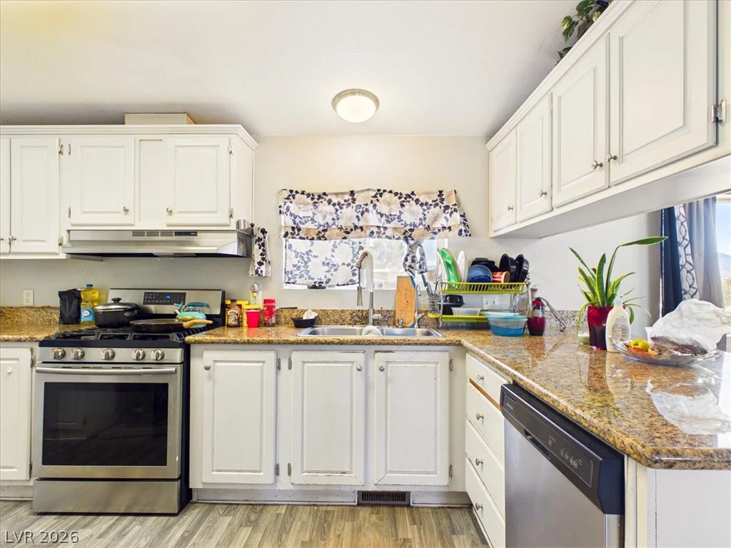 1141 Gold Dust, Pahrump, NV 89048