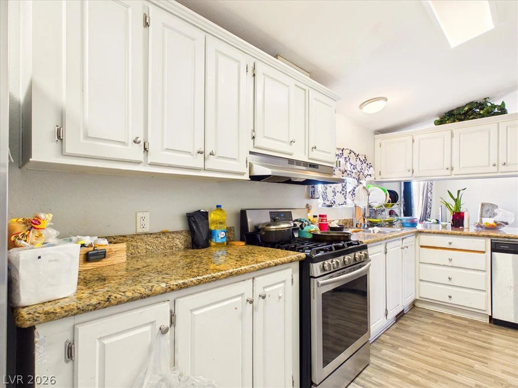 1141 Gold Dust, Pahrump, NV 89048