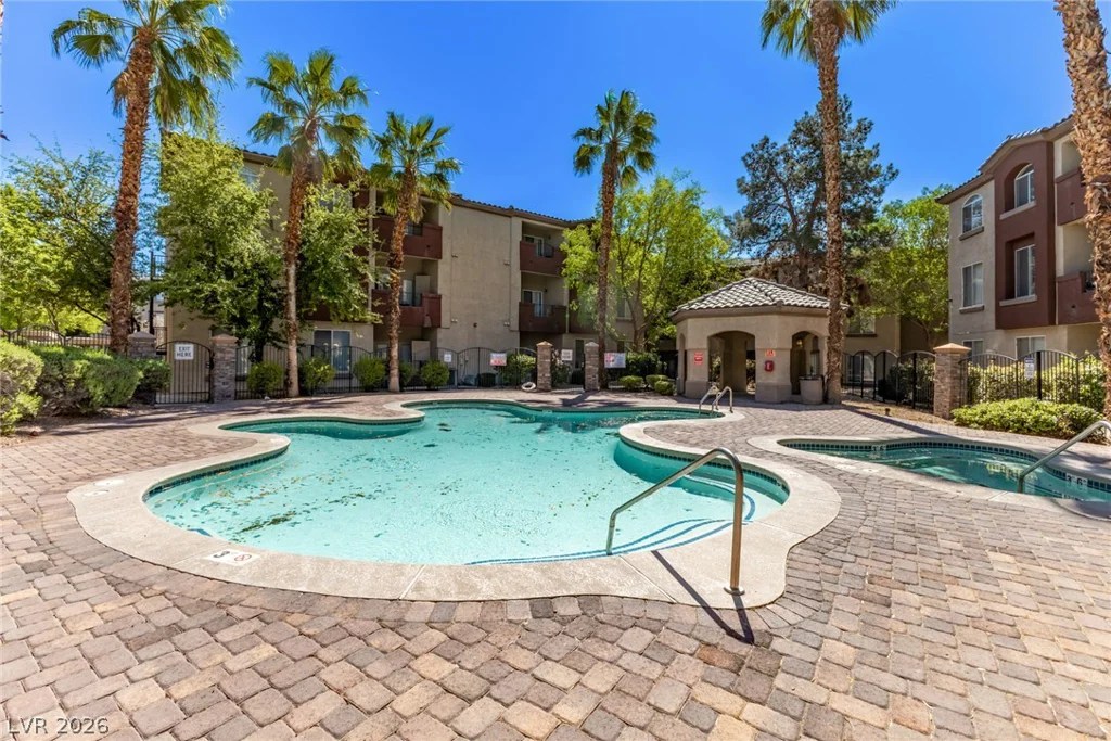 4400 Jones, Las Vegas, NV 89103