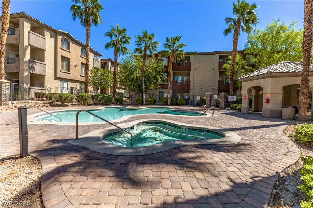 4400 Jones, Las Vegas, NV 89103
